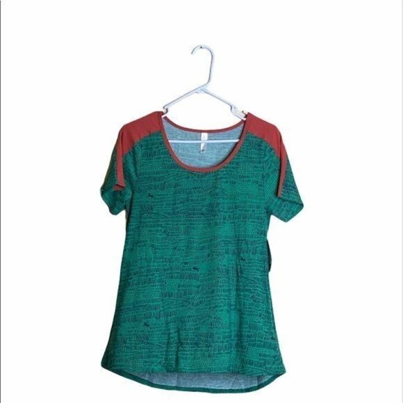 LuLaRoe Classic Tee *unicorn* - Picture 1 of 5